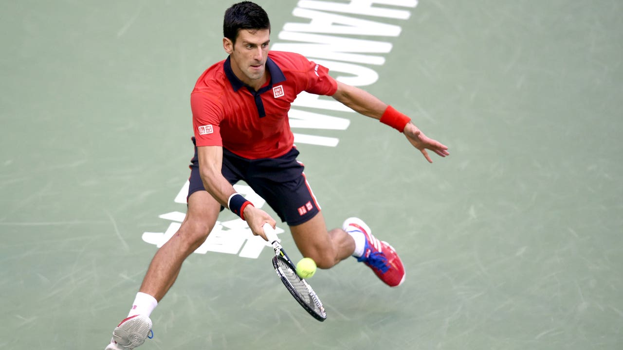 Djokovic wins again in Shanghai; Nadal, Murray also advance